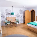 Elfbuchen 4*