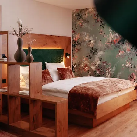 Elfbuchen Hotel